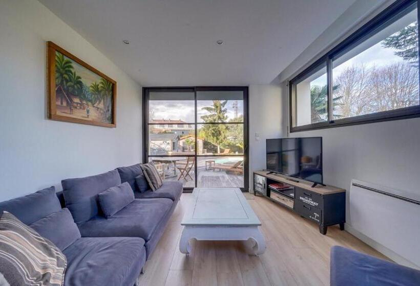 پانسیون Superb Loft Bordeaux