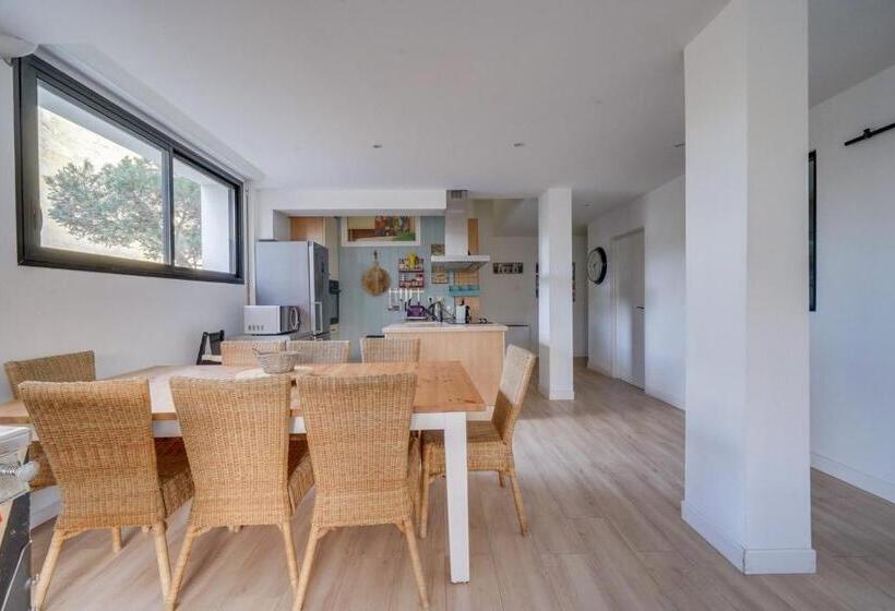 پانسیون Superb Loft Bordeaux