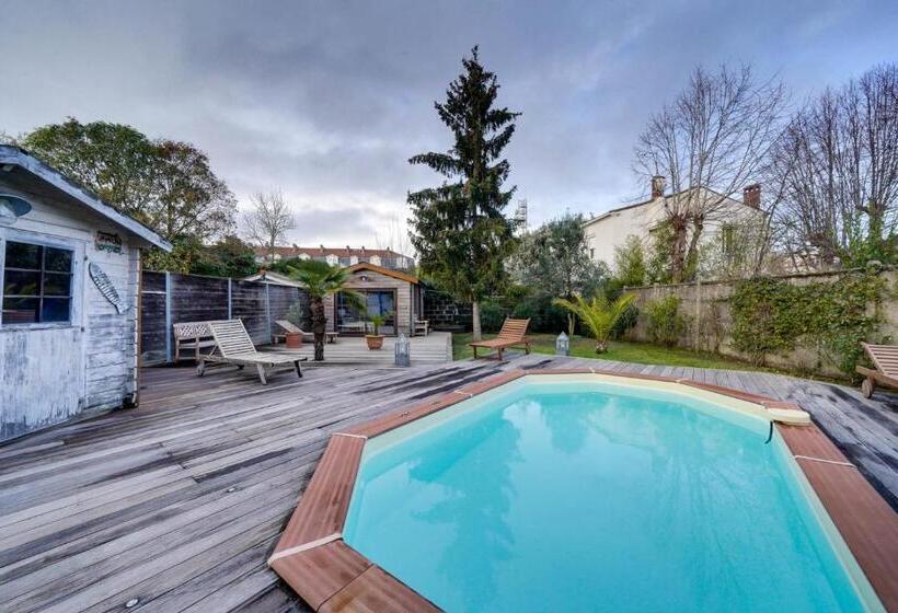 پانسیون Superb Loft Bordeaux