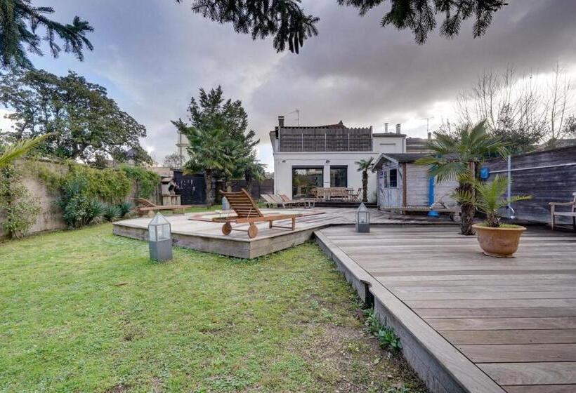 پانسیون Superb Loft Bordeaux