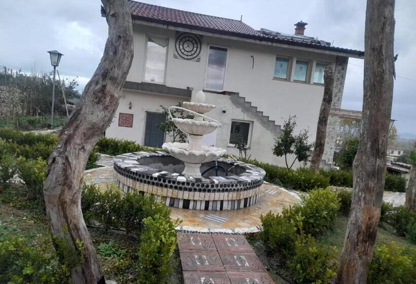 پانسیون Vila Mozaik