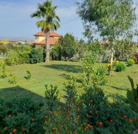 پانسیون Vila Mozaik