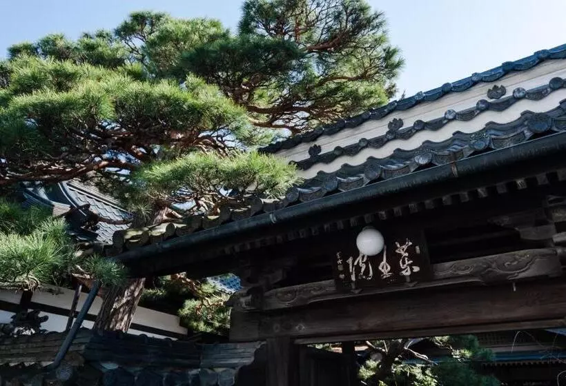 Ryokan 信州善光寺 薬王院