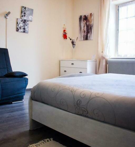 Bed and Breakfast Aux Ronzières