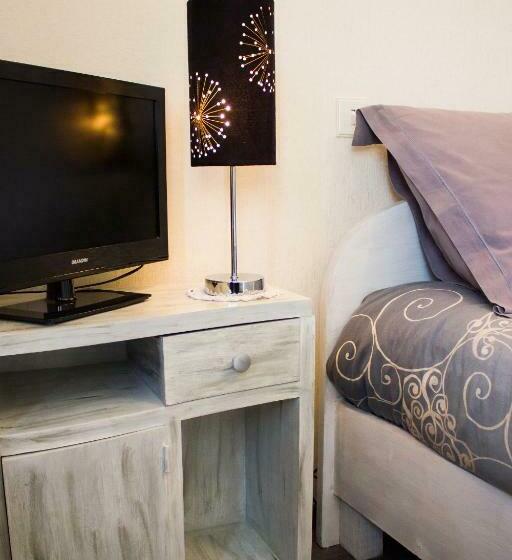 Bed and Breakfast Aux Ronzières