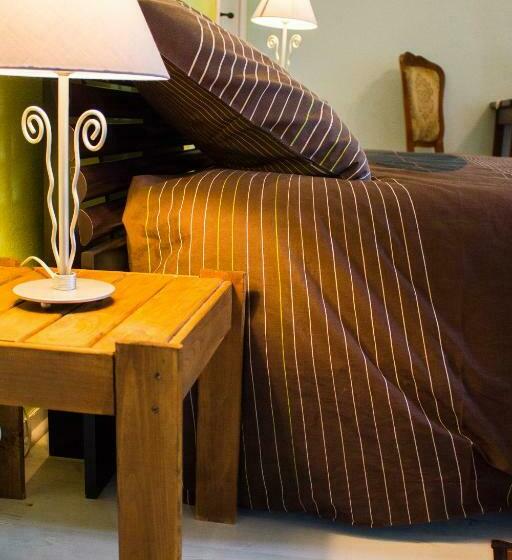 Bed and Breakfast Aux Ronzières