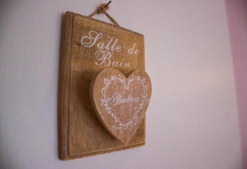 Bed and Breakfast Aux Ronzières