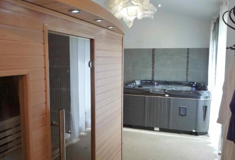 Bed and Breakfast La Ferme Pateli