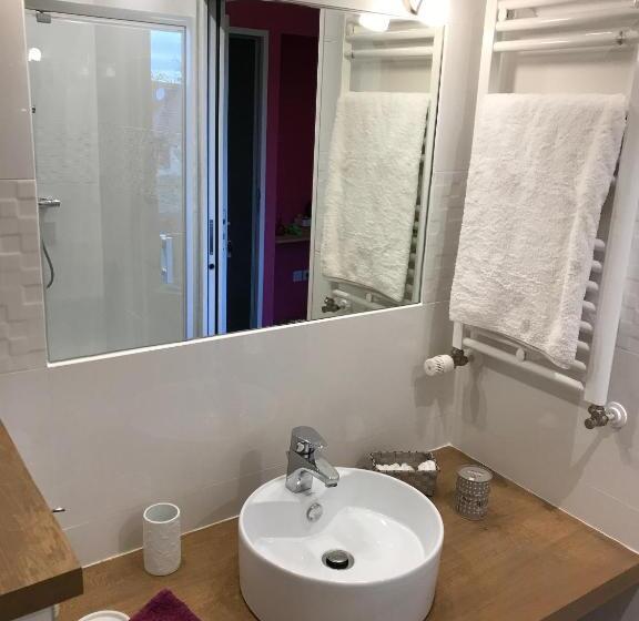 住宿加早餐  La Musardine En Vexin