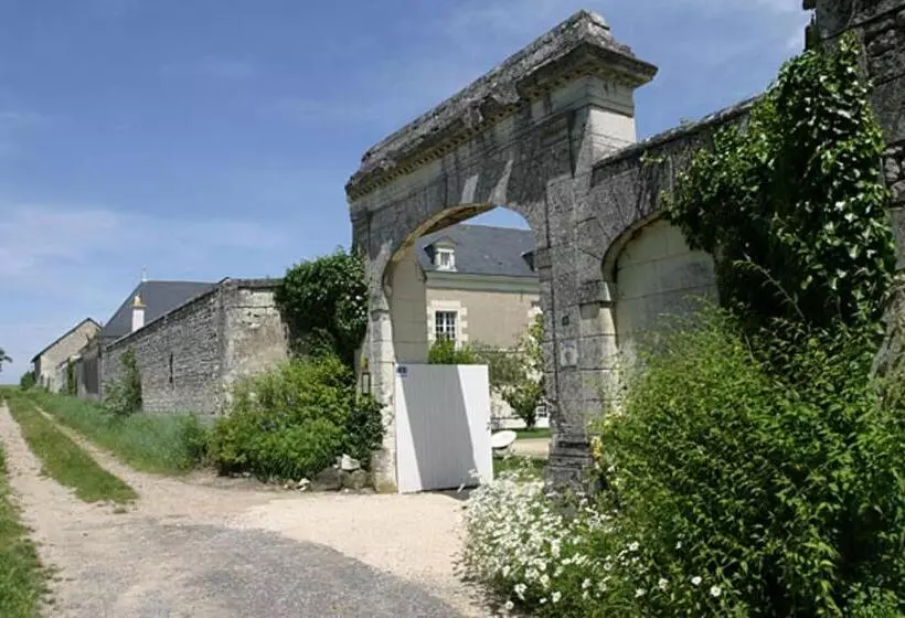 ベッドアンドブレックファースト Le Clos De Ligré