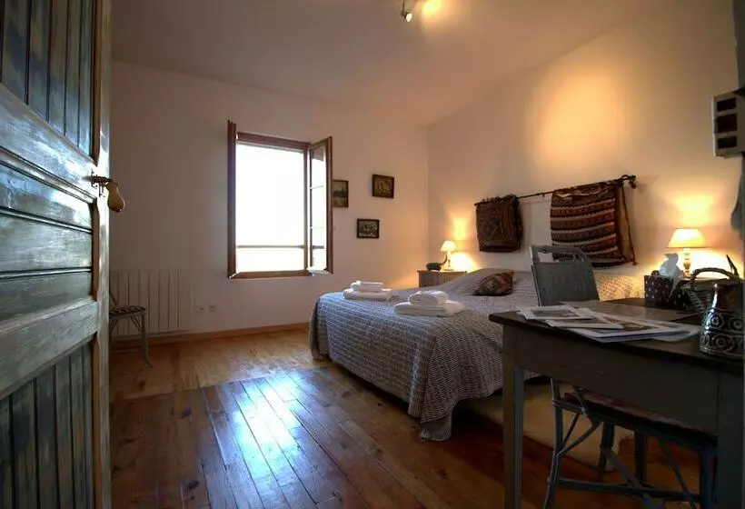 Aamiaismajoitus (B&B) Le Rêve De Baba
