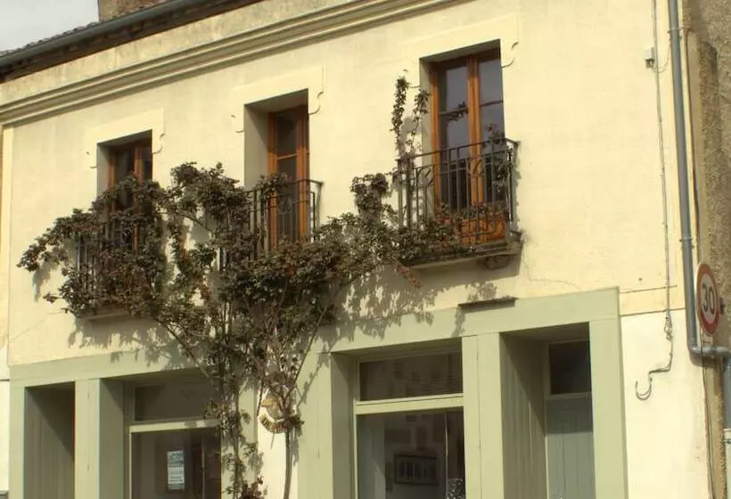 Aamiaismajoitus (B&B) Le Rêve De Baba