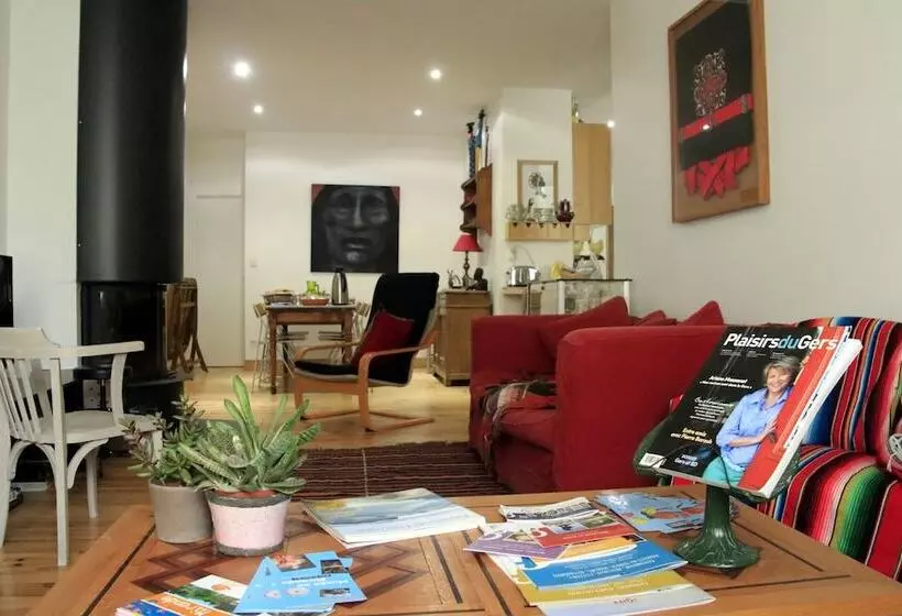 Aamiaismajoitus (B&B) Le Rêve De Baba