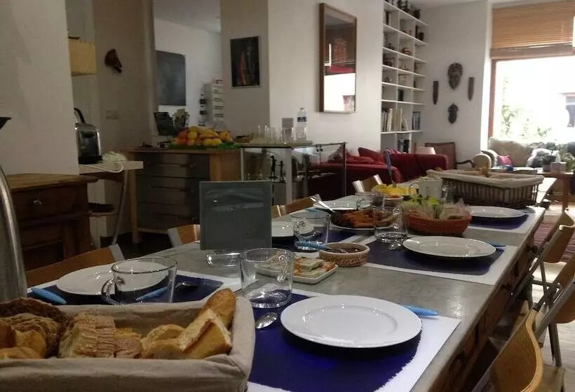 Aamiaismajoitus (B&B) Le Rêve De Baba