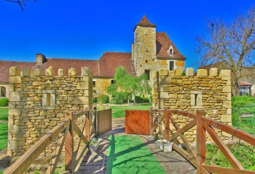 Aamiaismajoitus (B&B) Manoir La Barriere Lot