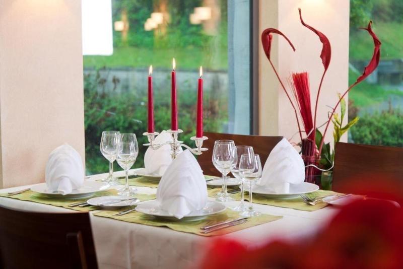 호텔 Am Markt Garni  Aegidienberg