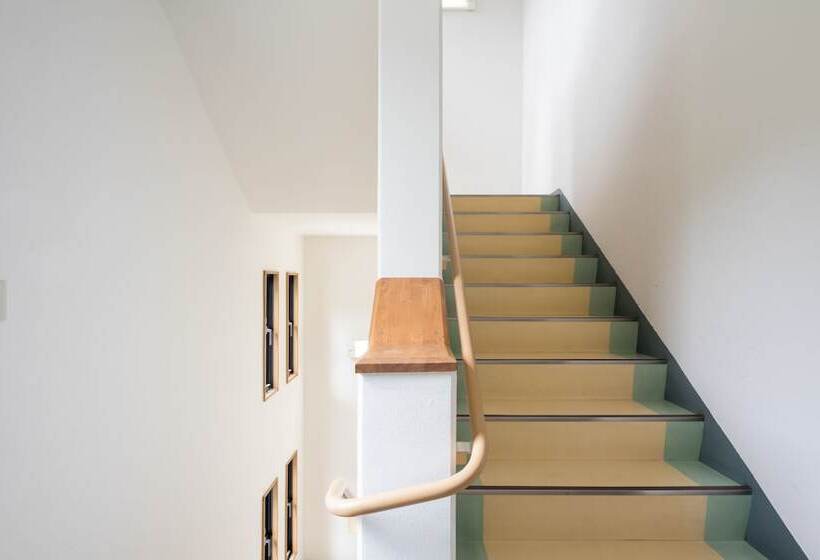 هتل Low Cost Resort Manza Beach