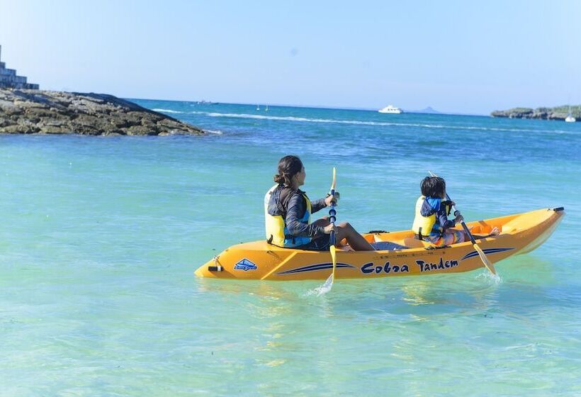 هتل Low Cost Resort Manza Beach