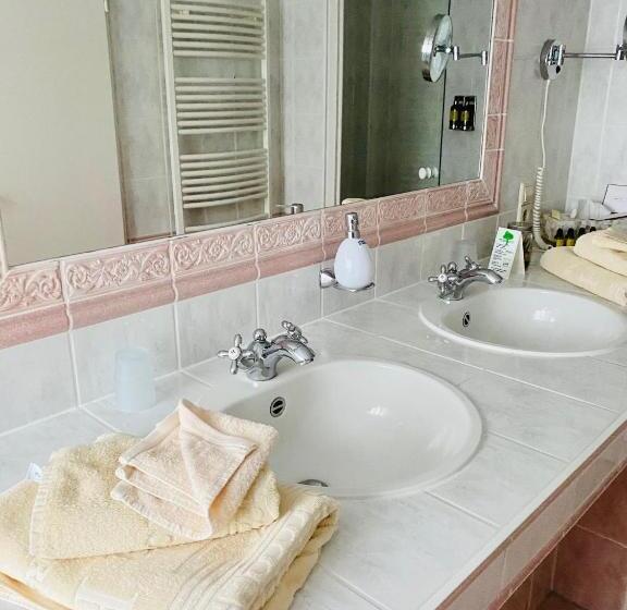 Hotelli Panorama Seeresort & Spa