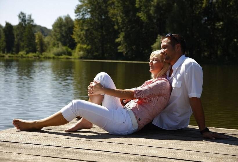 ホテル Restaurant Zum Goldenen Anker Mit Hallenbad & Wellnessbereich