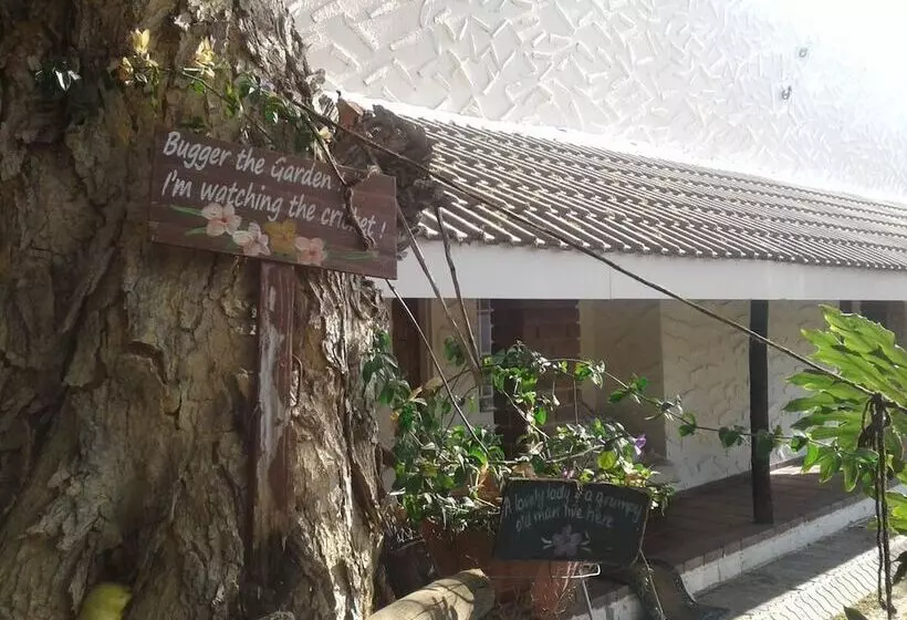 هتل Road View Lodge