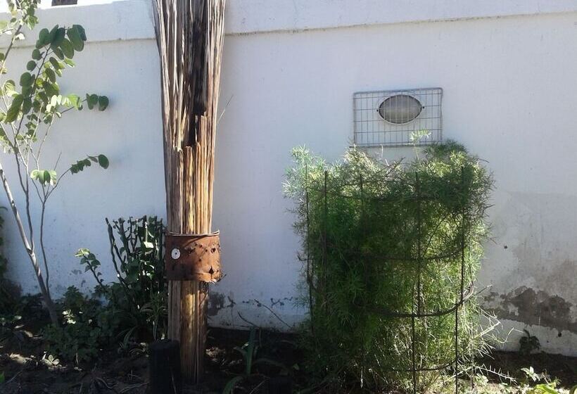 هتل Road View Lodge