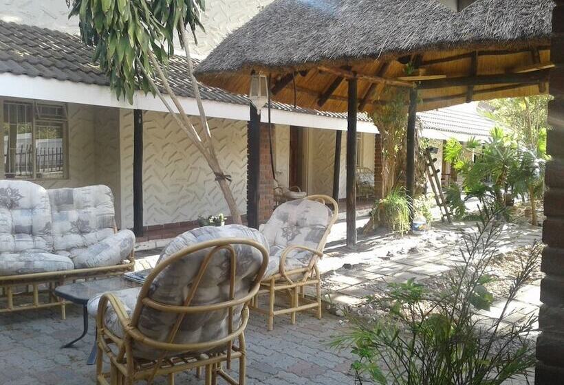 هتل Road View Lodge