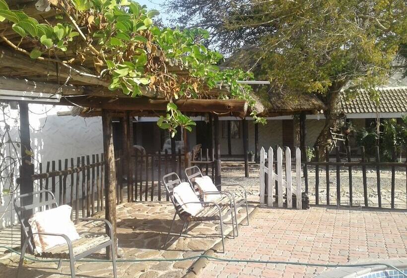 هتل Road View Lodge