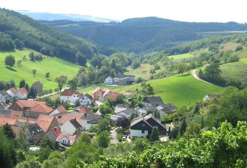 ホテル Weingut Hees   Landgasthof Zum Jäger Aus Kurpfalz