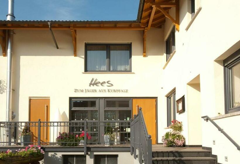 ホテル Weingut Hees   Landgasthof Zum Jäger Aus Kurpfalz