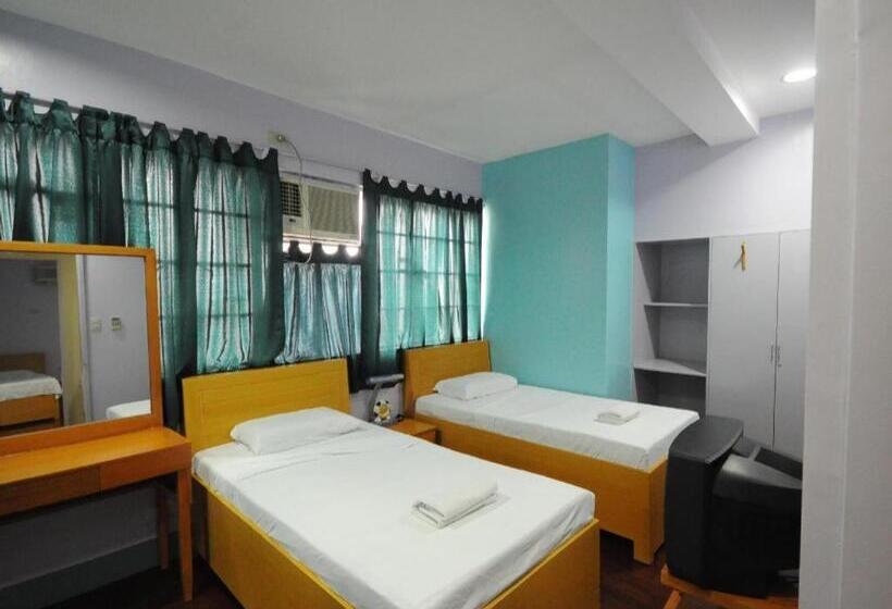 Marbella Leisure Hostel