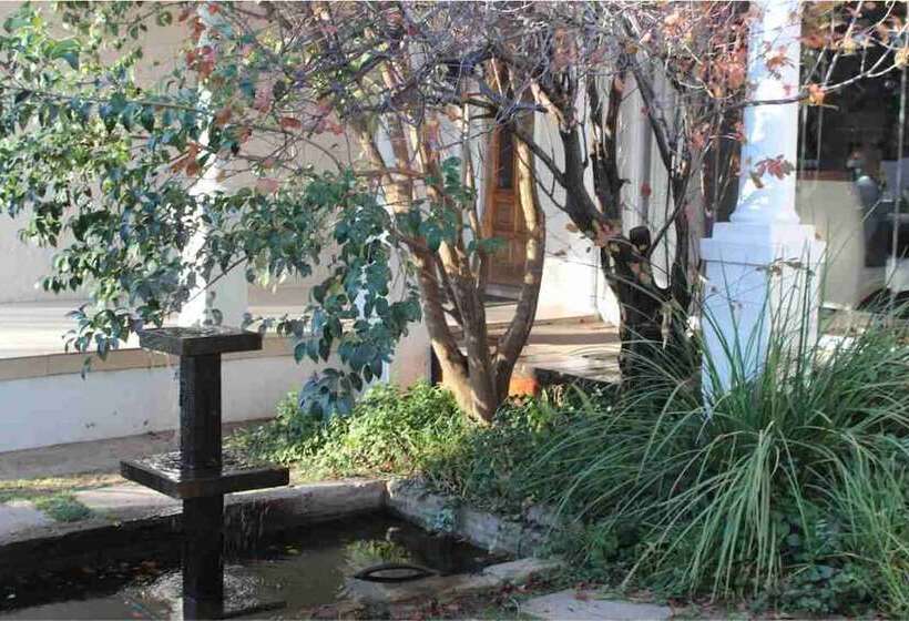 פנסיון The Gallery