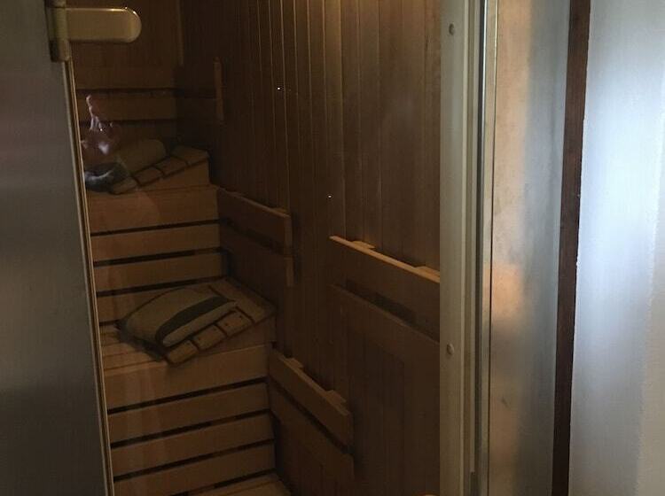 Wohnraum Hotel & Gästehaus