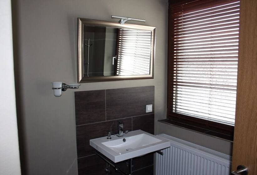 Wohnraum Hotel & Gästehaus