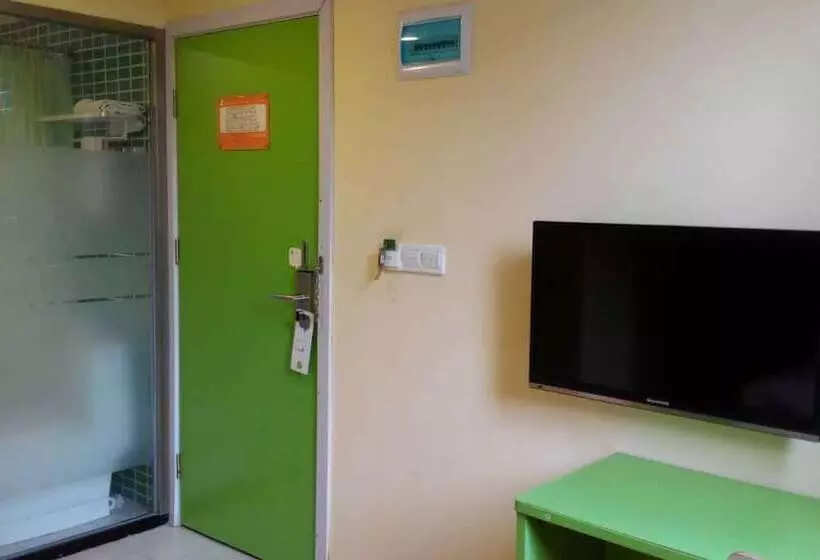 Yimi Hotel Changshou Metro Branch