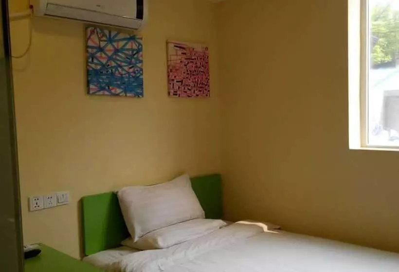 Yimi Hotel Changshou Metro Branch
