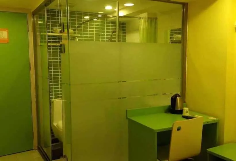 Yimi Hotel Changshou Metro Branch