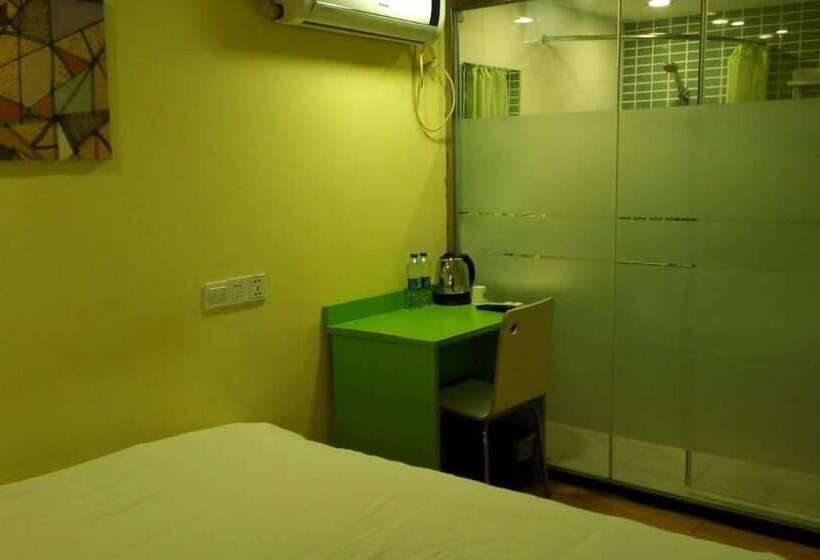 Yimi Hotel Changshou Metro Branch