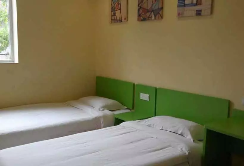 Yimi Hotel Changshou Metro Branch