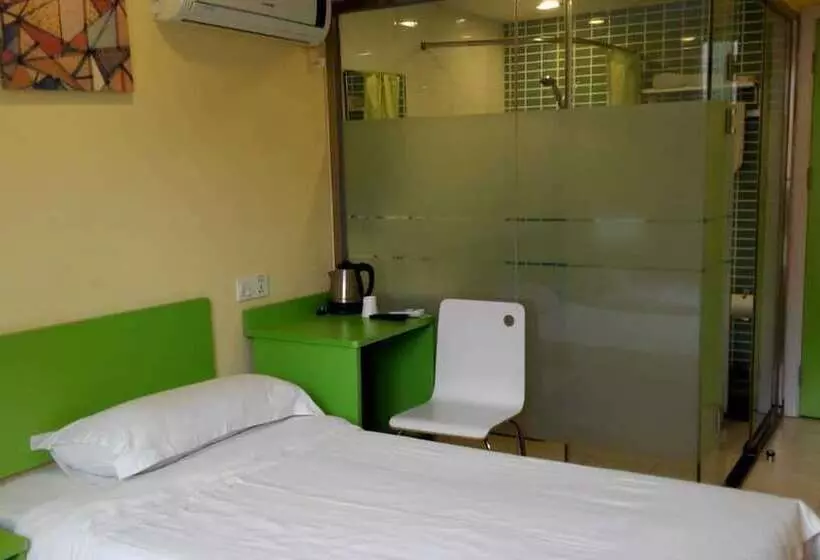 Yimi Hotel Changshou Metro Branch