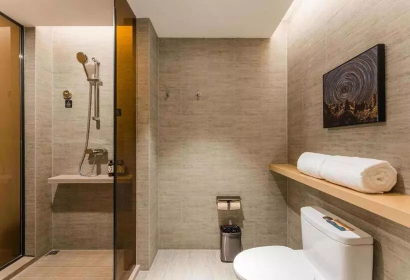 Atour Hotel Nanchang Red Valley Beach Qiushui Plaza