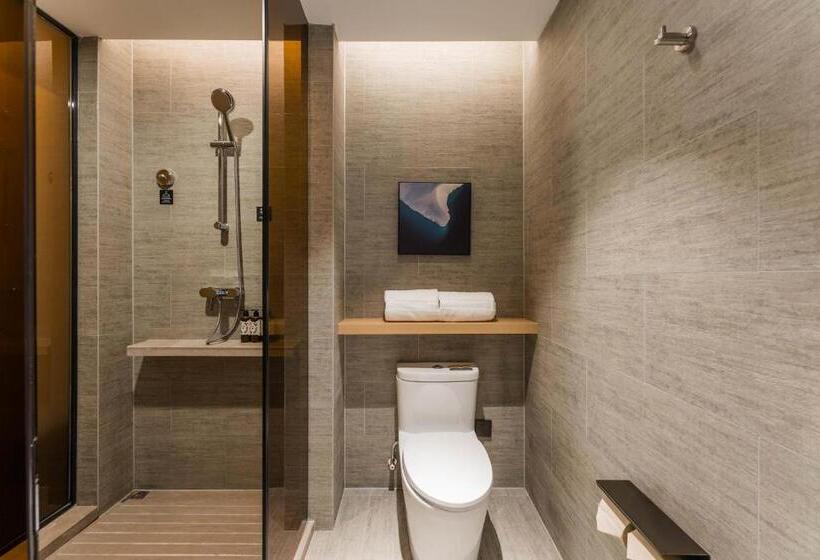 Atour Hotel Nanchang Red Valley Beach Qiushui Plaza