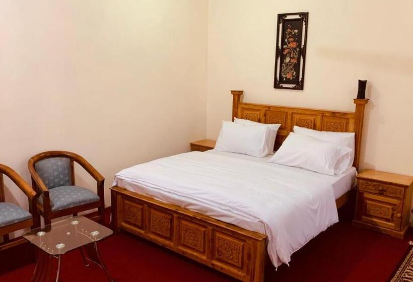 تختخواب و صبحانه Bottleneck Lodges