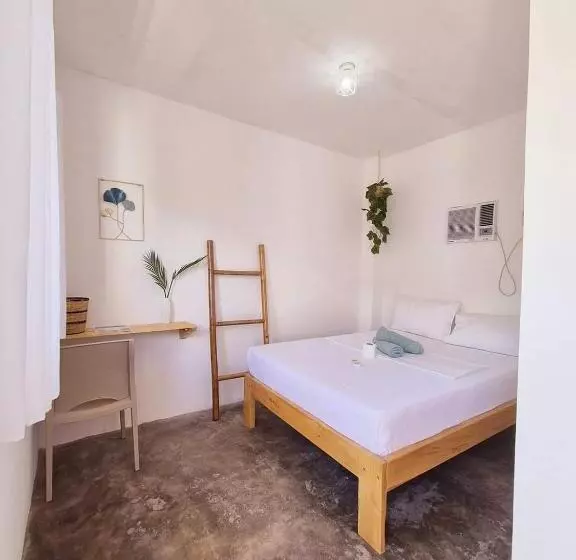 Camotes Hostel Resort