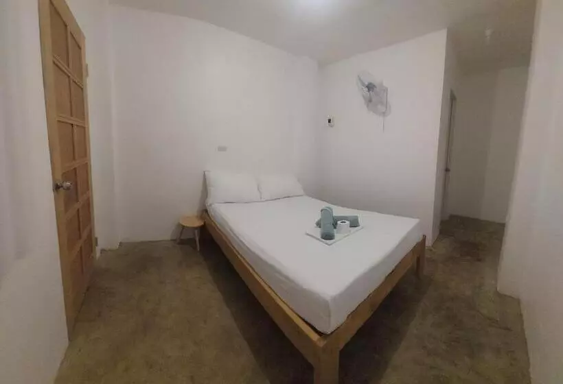 Camotes Hostel Resort