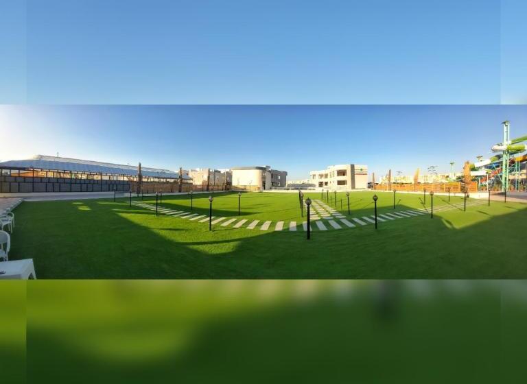 Dreams Land Hotel New Qena