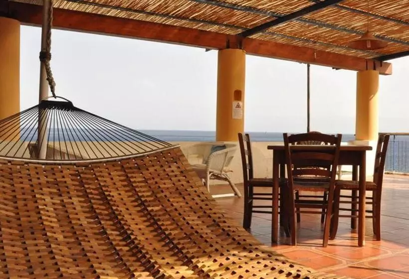 ホテル Albergo Seaside