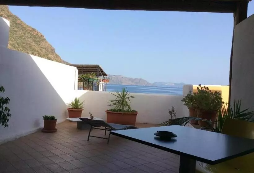 ホテル Albergo Seaside