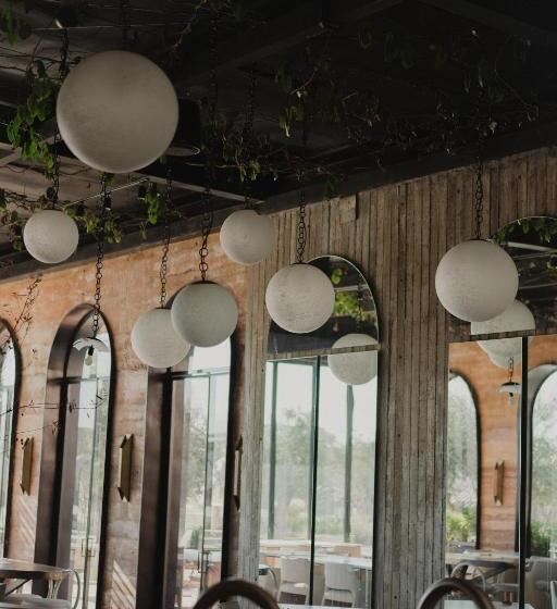 Отель Andana Winery & Spa