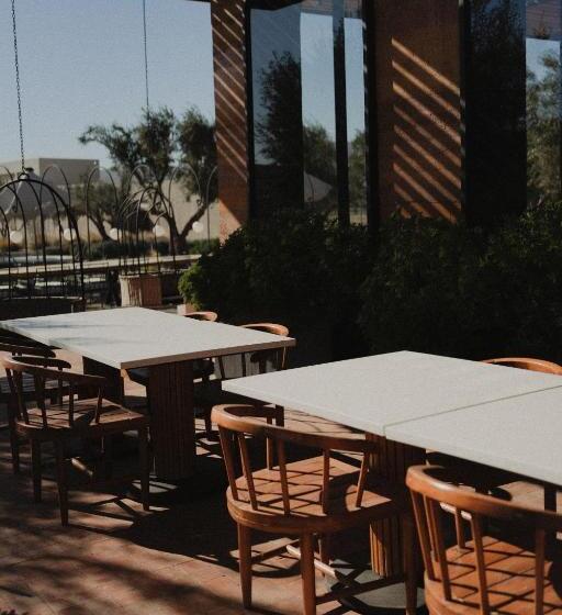 Отель Andana Winery & Spa